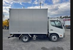 Hino Dutro, фото 2