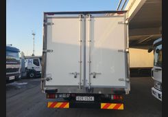 Isuzu Elf, фото 2