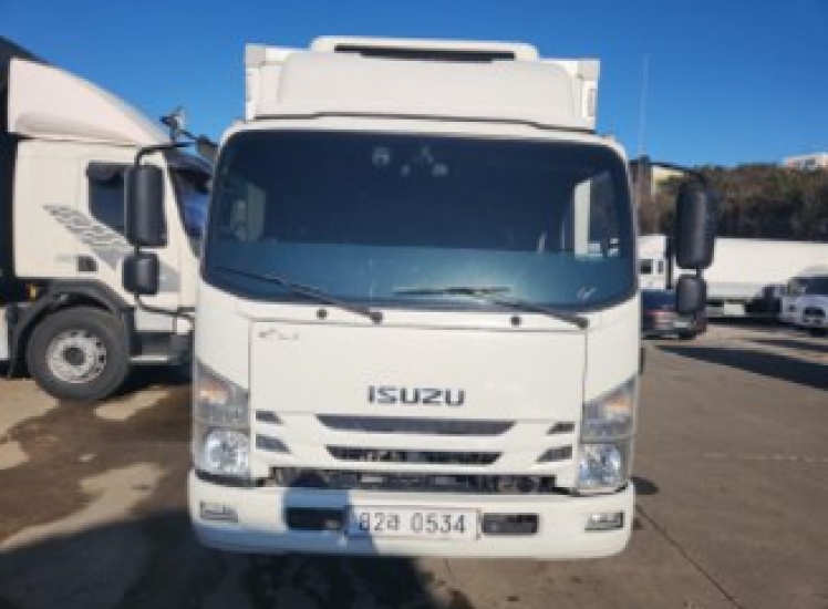 Купить Isuzu Elf