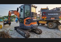 DOOSAN DX35Z-7M, фото 1