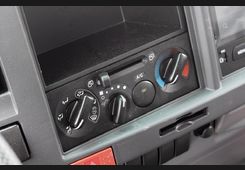 Isuzu Elf, фото 32
