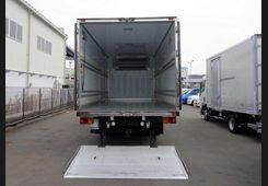 Isuzu Forward, фото 9