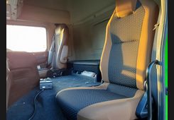 Hino Profia 2017, фото 14
