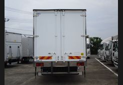 Isuzu Forward, фото 5