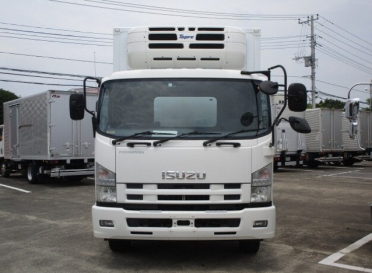 Купить Isuzu Forward