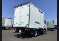 Isuzu Elf, фото 3