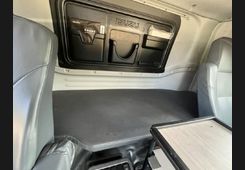 Isuzu Giga, фото 9