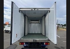 Isuzu Elf, фото 5