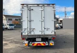 Isuzu Elf, фото 7