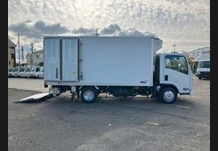 Isuzu Elf, фото 11