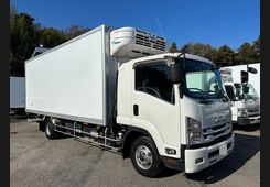 Isuzu Forward, фото 1
