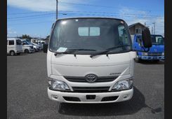 Бортовой грузовик Toyota Dyna, фото 1