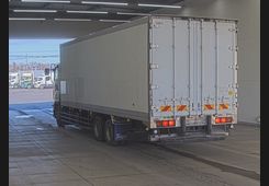 Isuzu Giga, фото 1