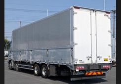 Isuzu Giga, фото 2