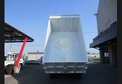 Isuzu Elf, фото 3