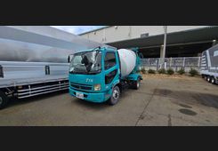 Mitsubishi Fuso Fighter, фото 1
