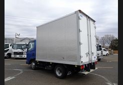 Isuzu Elf, фото 3