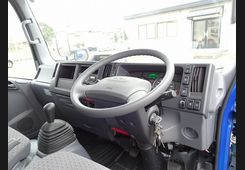 Isuzu Elf, фото 9