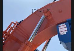 Hitachi ZX135US, фото 39