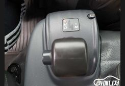 Isuzu Elf, фото 6