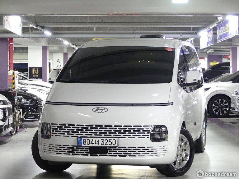 Автодом ван-кон Staria 2.2 дизель 2WD 23 06 64,000 km дизель, фото 1