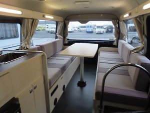 Автодом ван-кон Hiace Nuts RV Toraiaru C холодильник Terebi, фото 2