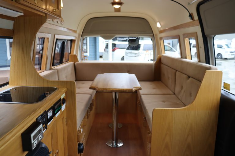 Автодом ван-кон Hiace Katomota Suparongutorein, фото 2