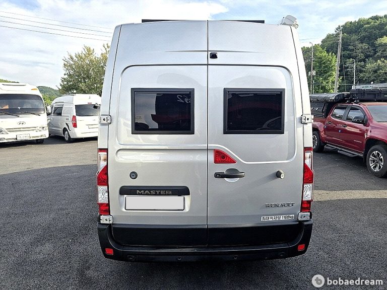 Автодом ван-кон Master 2.3 дизель 24 07 63,578 km дизель, фото 3