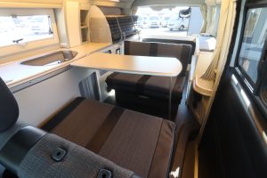 Автодом ван-кон Hiace Howaitohausu Konpasu Popuapu, фото 3
