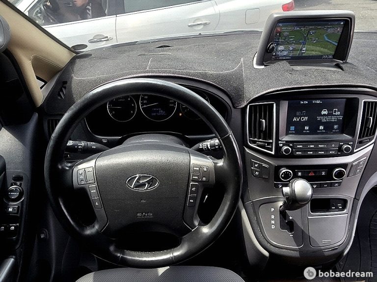 Автодом ван-кон Grand Starex 2.5 дизель 2WD 19 11 169,144 km бензин, фото 4