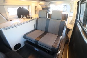 Автодом ван-кон Hiace Howaitohausu Konpasu Popuapu, фото 4
