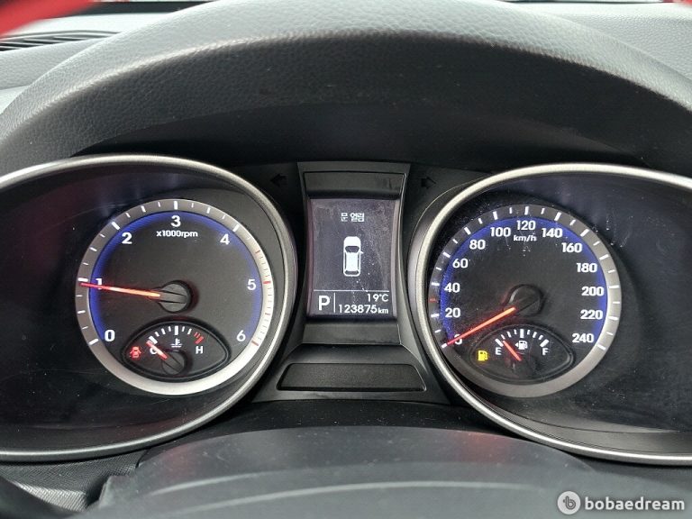 Автодом ван-кон DM 2.0 дизель 2WD 14 01 123,827 km дизель, фото 6