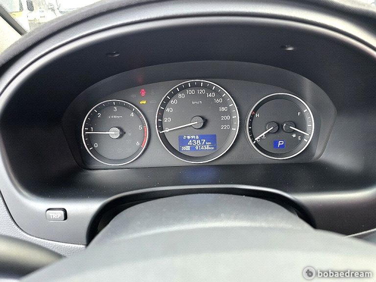 Автодом ван-кон Grand Starex 2.5 дизель 2WD 18 02 91,374 km дизель, фото 6