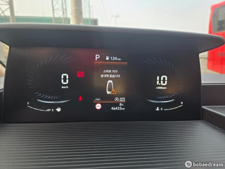 Автодом ван-кон Staria 2.2 дизель 5 2WD 23 12 51,168 km дизель, фото 6