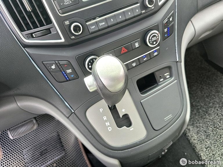 Автодом ван-кон Grand Starex 2.5 дизель 2WD 18 03 133,194 km дизель, фото 7