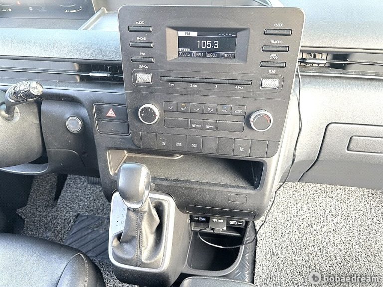 Автодом ван-кон Staria 2.2 дизель 2WD 22 12 136,000 km дизель, фото 7