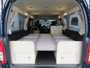 Автодом ван-кон Hiace Nuts RV Toraiaru C холодильник Terebi, фото 7
