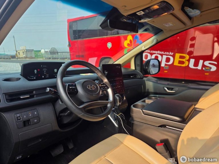 Автодом ван-кон Staria 2.2 дизель 5 2WD 23 12 51,168 km дизель, фото 7