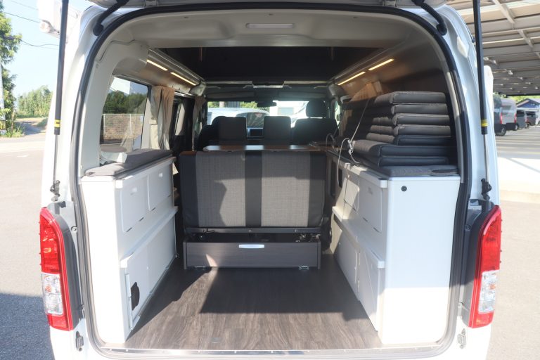 Автодом ван-кон Hiace Howaitohausu Konpasu Popuapu, фото 7