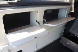 Автодом ван-кон Hiace Howaitohausu Konpasu Popuapu, фото 8