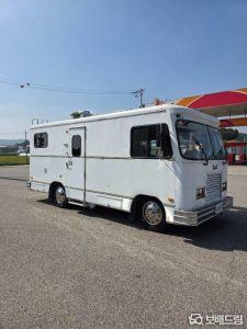 Автодом ван-кон 7.4 93 02 21,005 mi бензин, фото 9