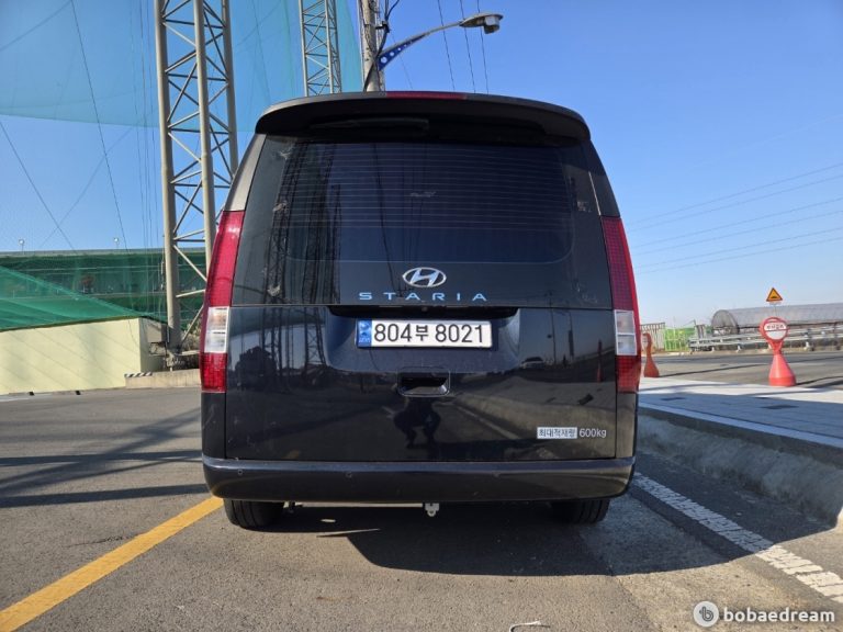 Автодом ван-кон Staria 2.2 дизель 5 2WD 23 12 51,168 km дизель, фото 9