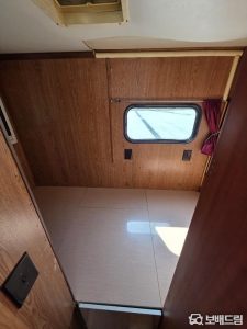 Автодом ван-кон 7.4 93 02 21,005 mi бензин, фото 10