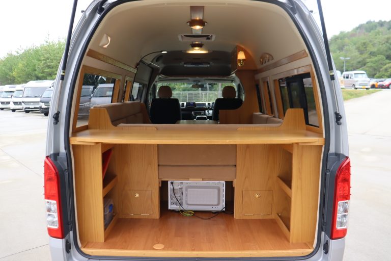 Автодом ван-кон Hiace Katomota Suparongutorein, фото 10