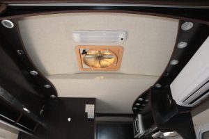 Автодом кабина-кон Kamroad Vantec L 520 бытовой кондиционер FF отопление, фото 10