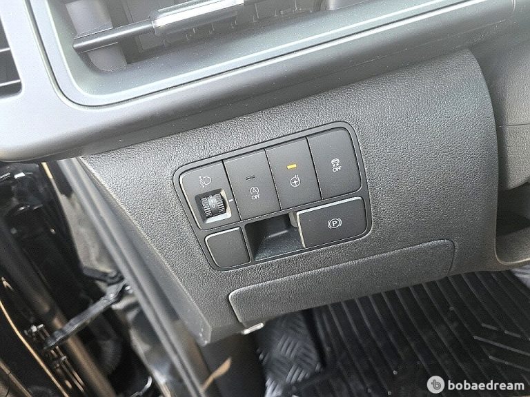 Автодом ван-кон Staria 2.2 дизель 2WD 24 05 39,001 km дизель, фото 12