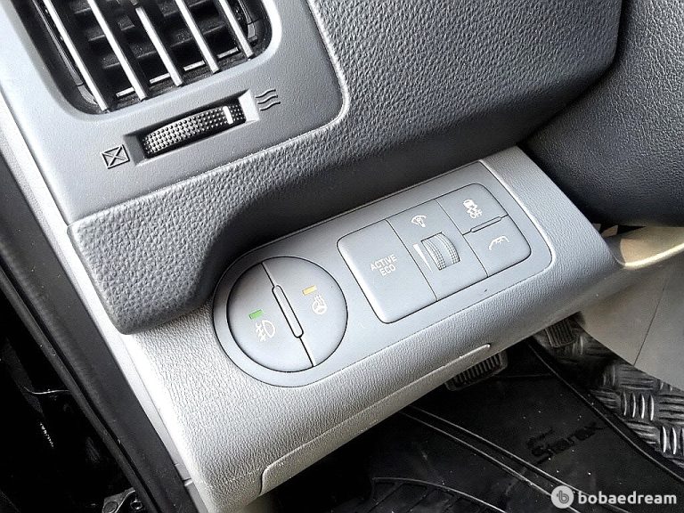 Автодом ван-кон Grand Starex 4WD 2.5 дизель 20 09 93,259 km дизель, фото 12
