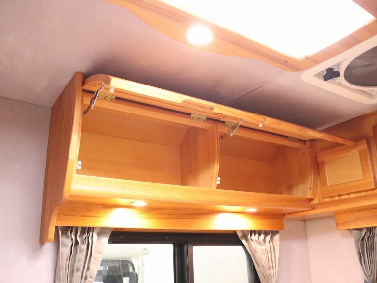Автодом лёгкий кемпер Hijet AZ-MAX Raccoon Type D 4WD, фото 12