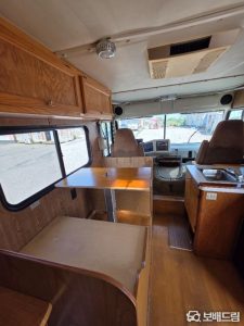 Автодом ван-кон 7.4 93 02 21,005 mi бензин, фото 13