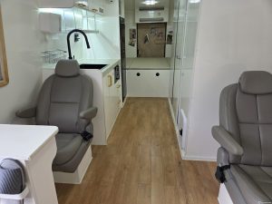 Автодом ван-кон E450 6.8 06 12 16,370 mi бензин, фото 13
